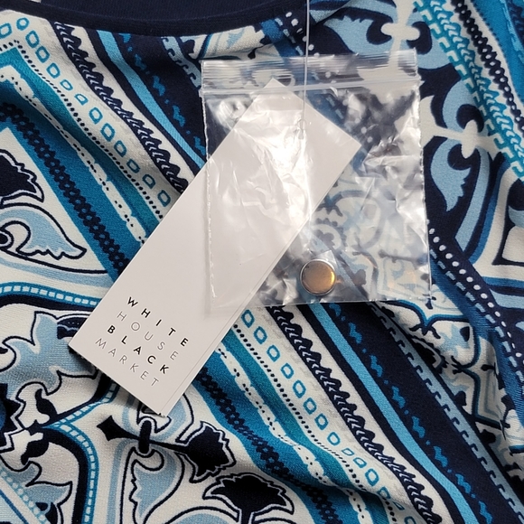 NWT Reversible White House Black Market Reversible Scarf-Print Knit Sheath Dress - Picture 12 of 14